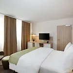 Holiday Inn Frankfurt Airport