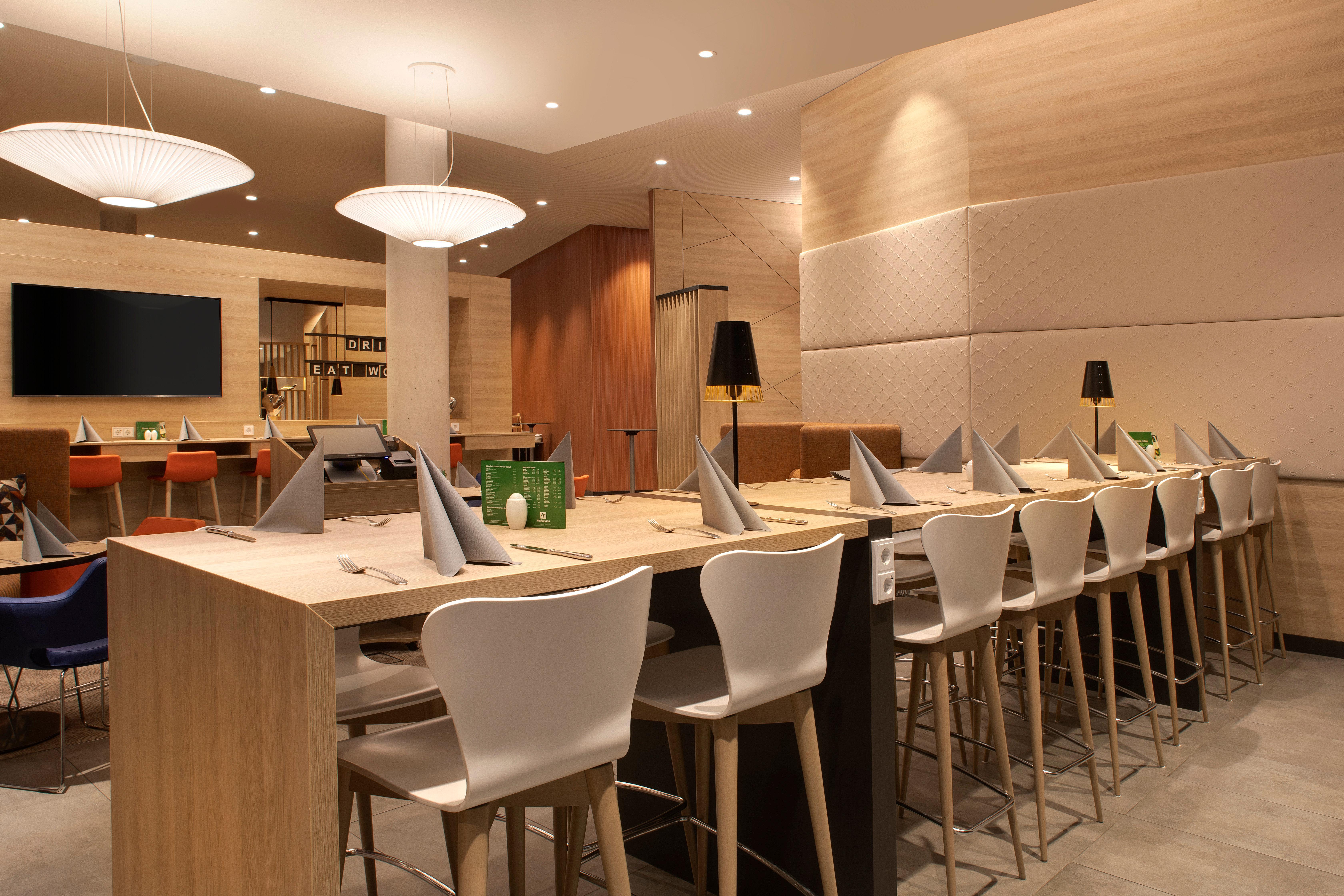 Frankfurt Airport By Ihg Hotel Frankfurt am Main