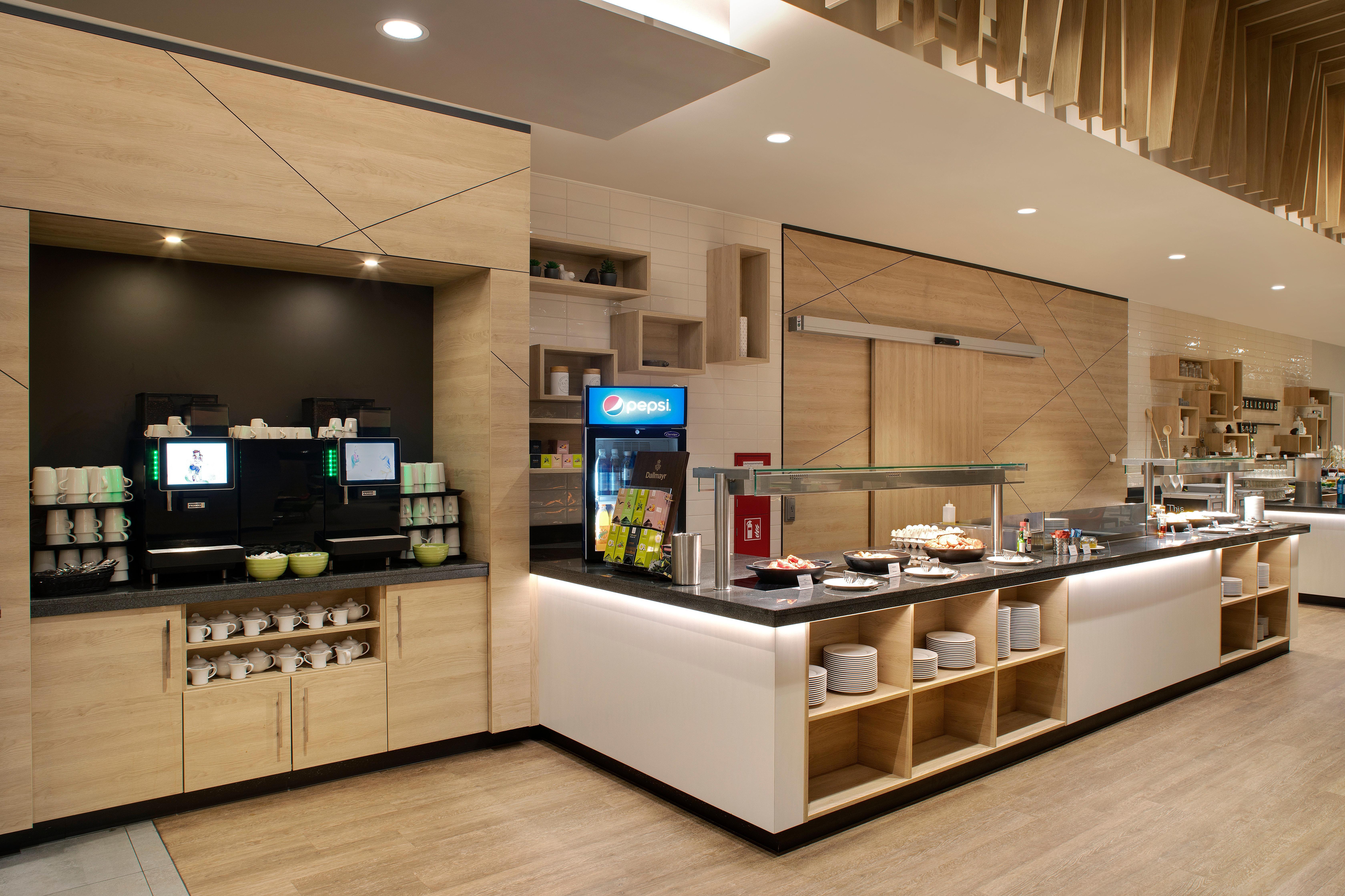 Hotel Frankfurt Airport By Ihg Frankfurt am Main