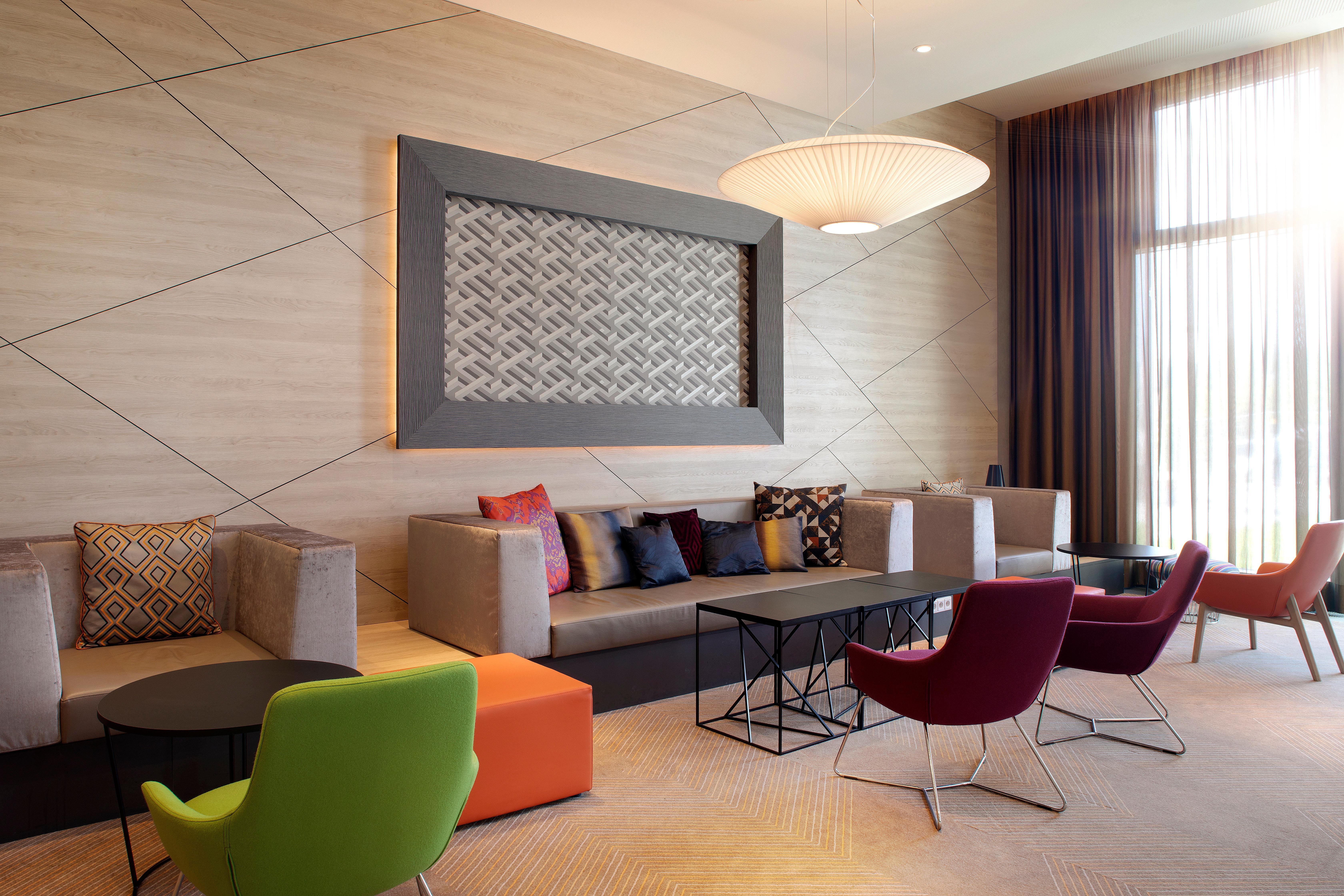 Frankfurt Airport By Ihg 4*