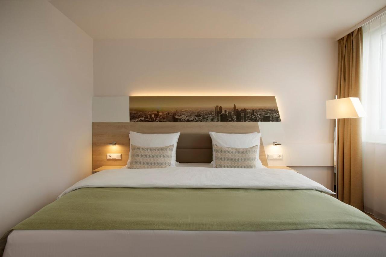 Frankfurt Airport By Ihg 4* Frankfurt am Main